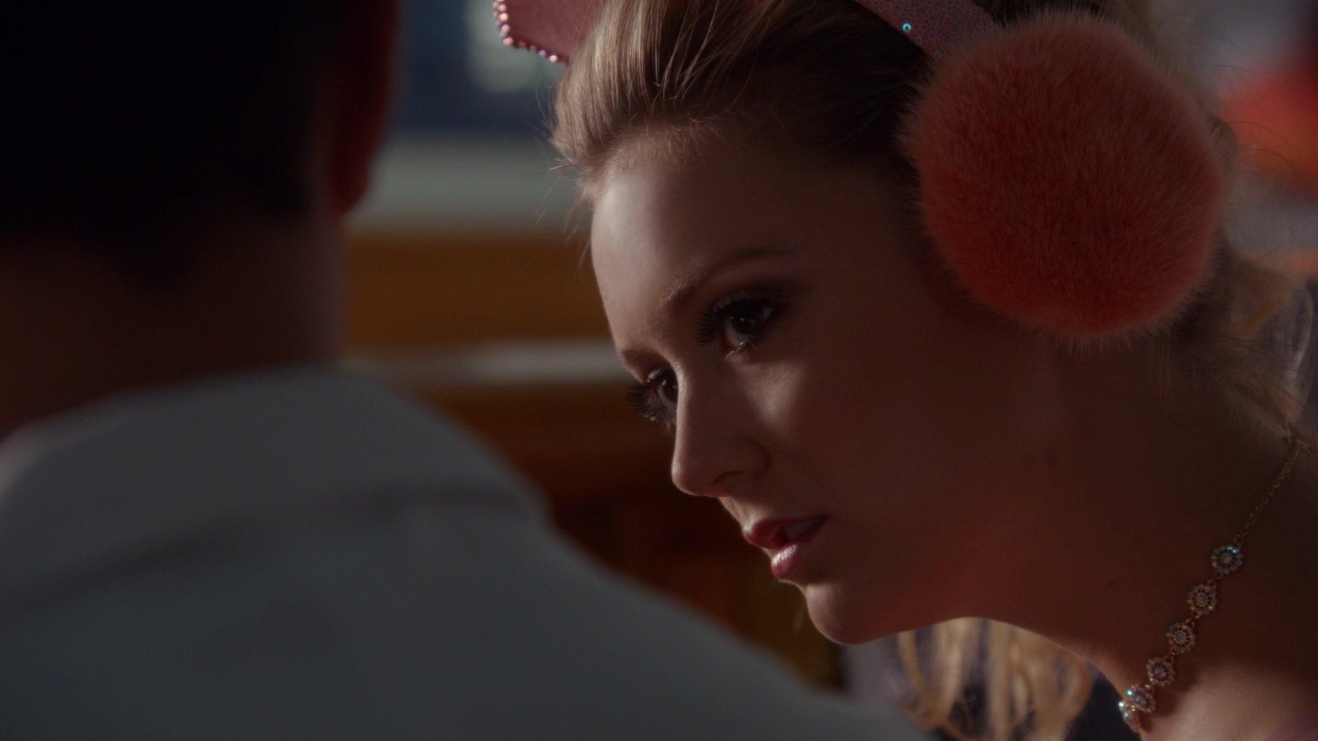 Scream_Queens_2015_S02E07_1080p_003842.jpg